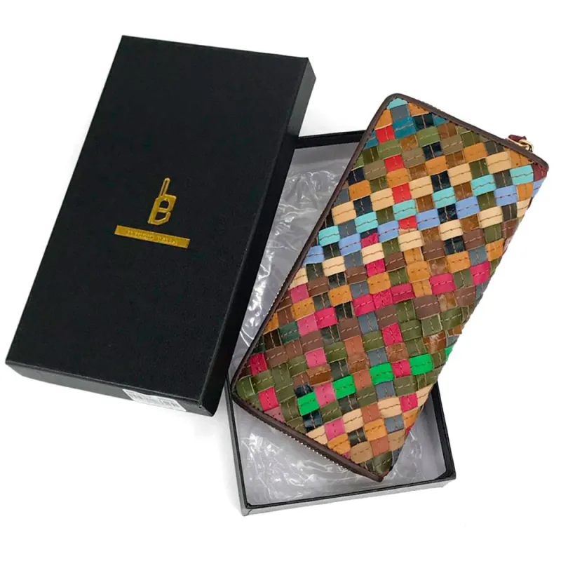 REF. 210236  - Bulk Wholesale of  Women's Wallets