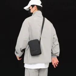 REF:24520 / BANDOLERA INFORMAL CORREA LARGA.