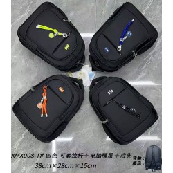 REF:008-1 / MOCHILA TIRADORES Y LLAVERO A JUEGO