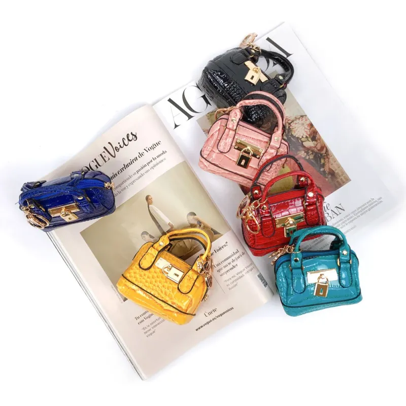 Coin purse: Coin purse: